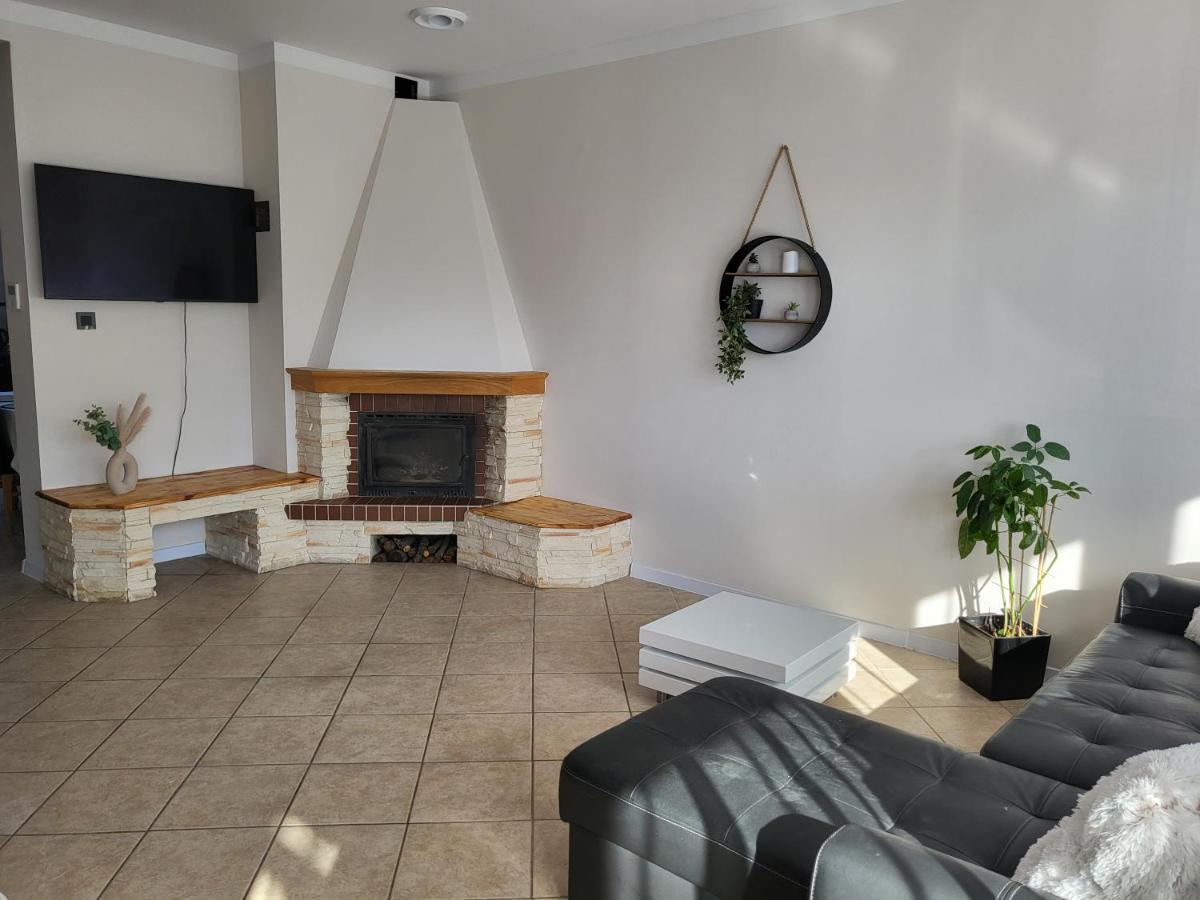 17 Apartment *